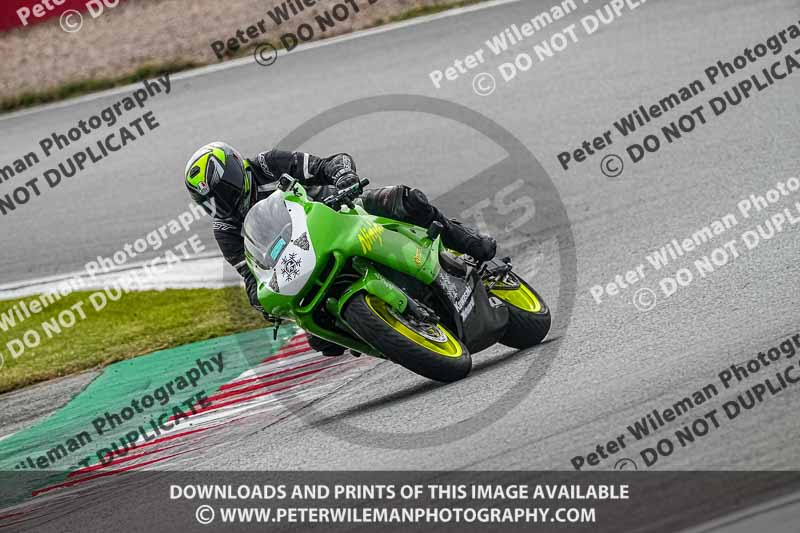 donington no limits trackday;donington park photographs;donington trackday photographs;no limits trackdays;peter wileman photography;trackday digital images;trackday photos